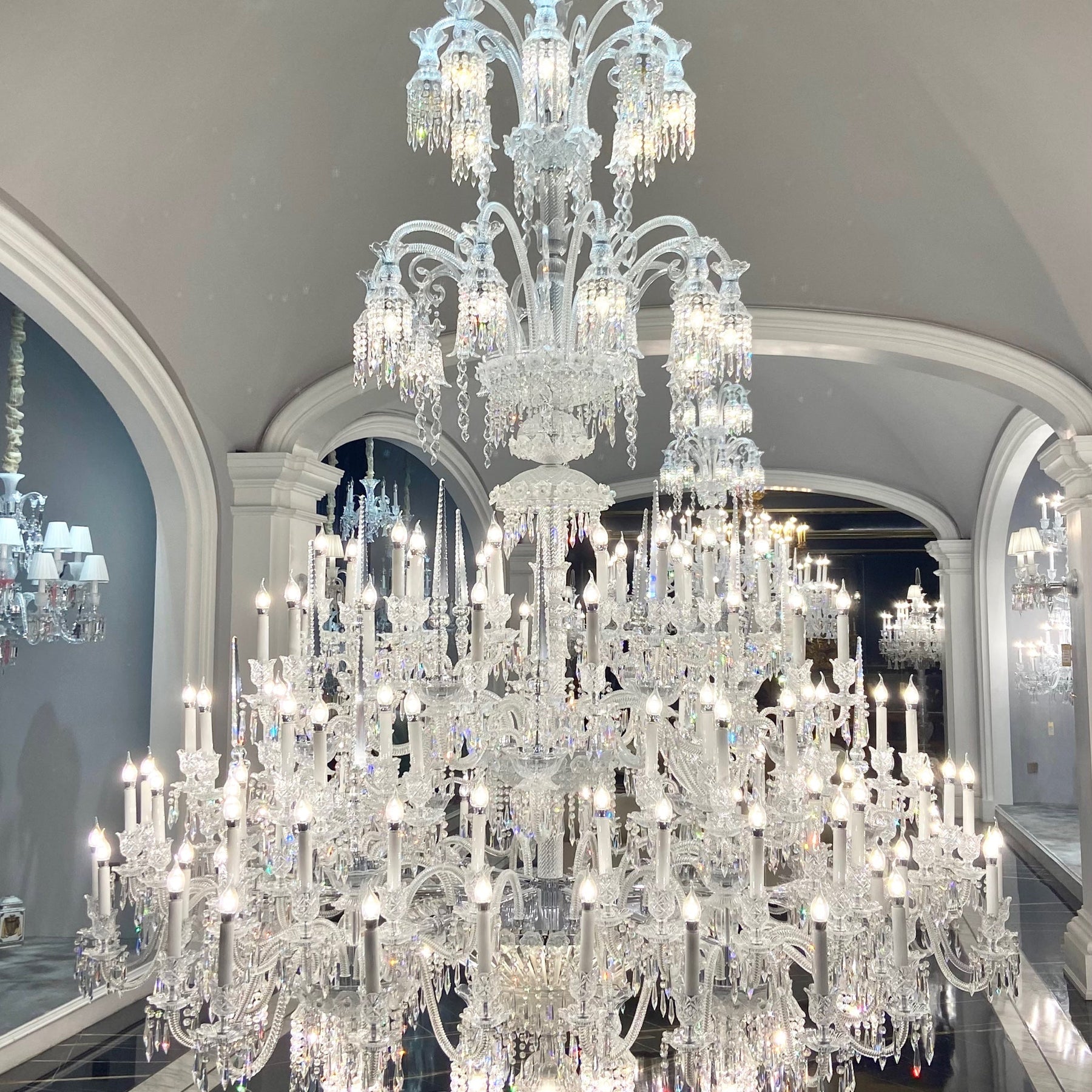 bright stunning beautiful crystal chandelier glamours luxury