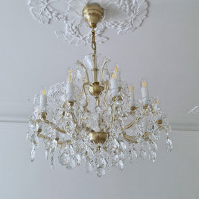 15-flame Teresian chandelier with crystal almonds and matte gold metal