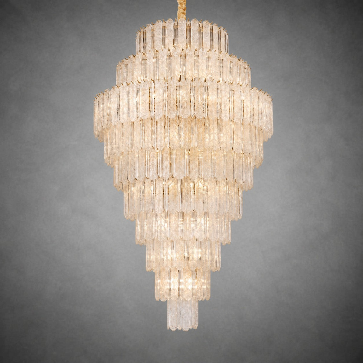 Quadro Glass Rod Crown Chandelier