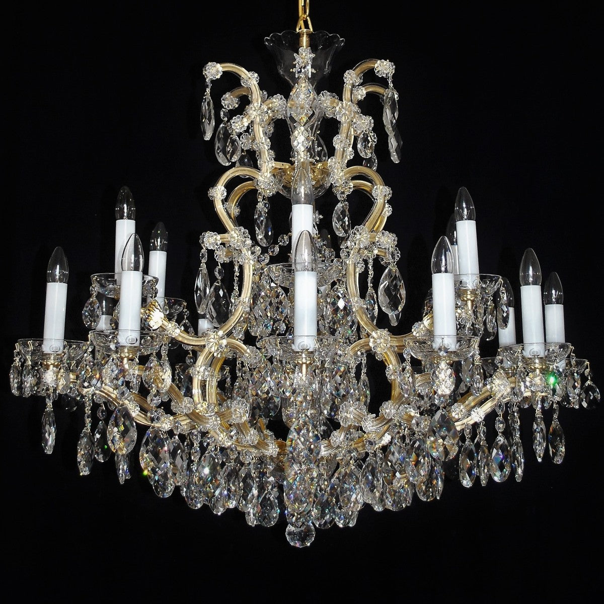 18-flame high Maria Theresa crystal chandelier with crystal almonds I.
