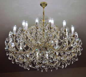 24-flame Maria Theresa crystal chandelier with the square hand-cut