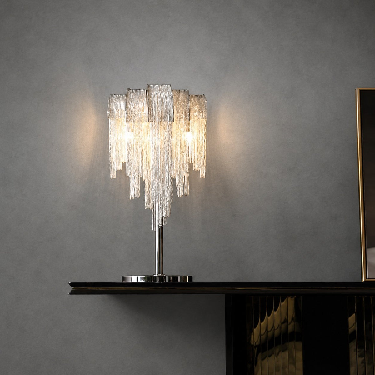 Alisa Luxury Hardware Aluminum Chain Tassel Table Lamp
