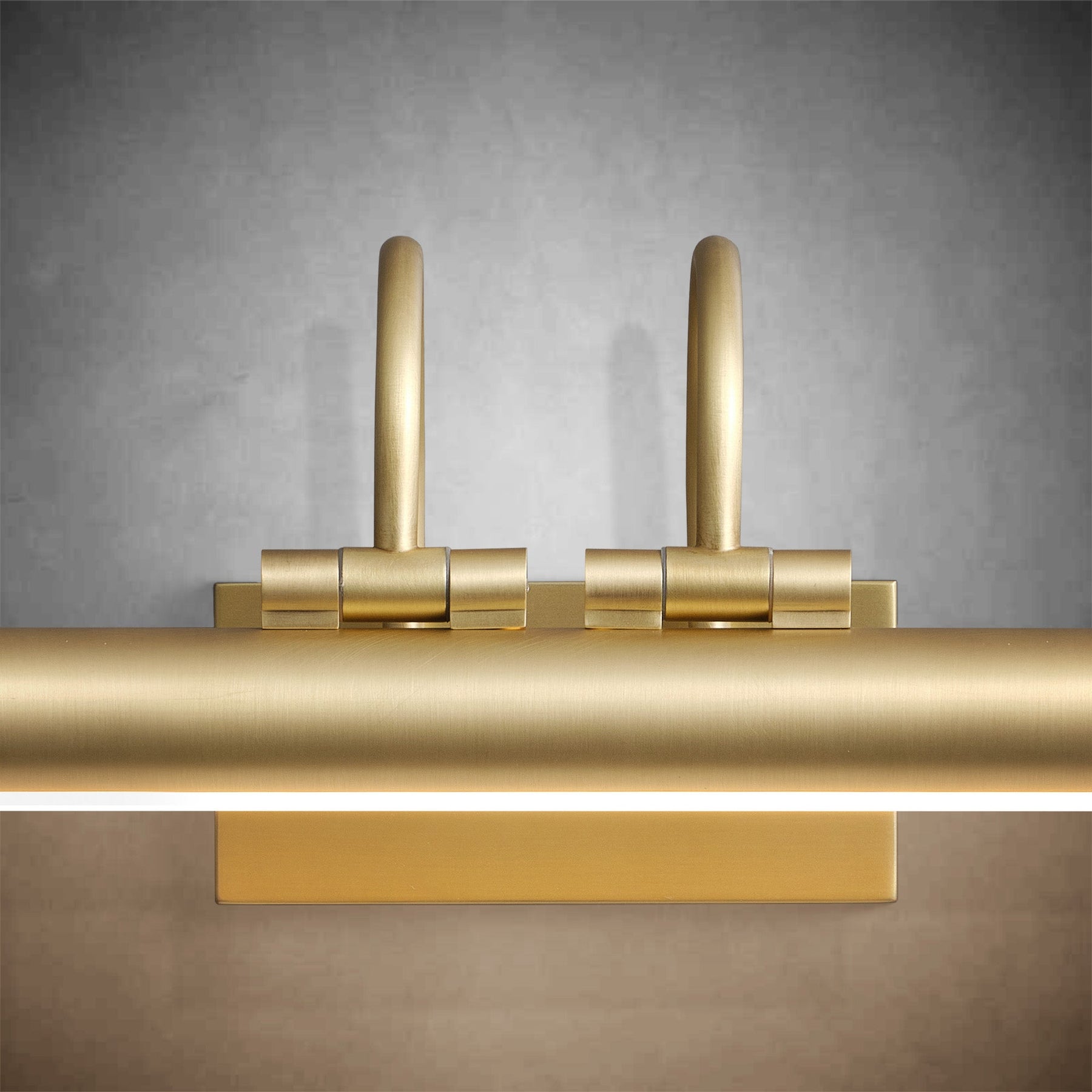 Retro Cylindrical Picture Light