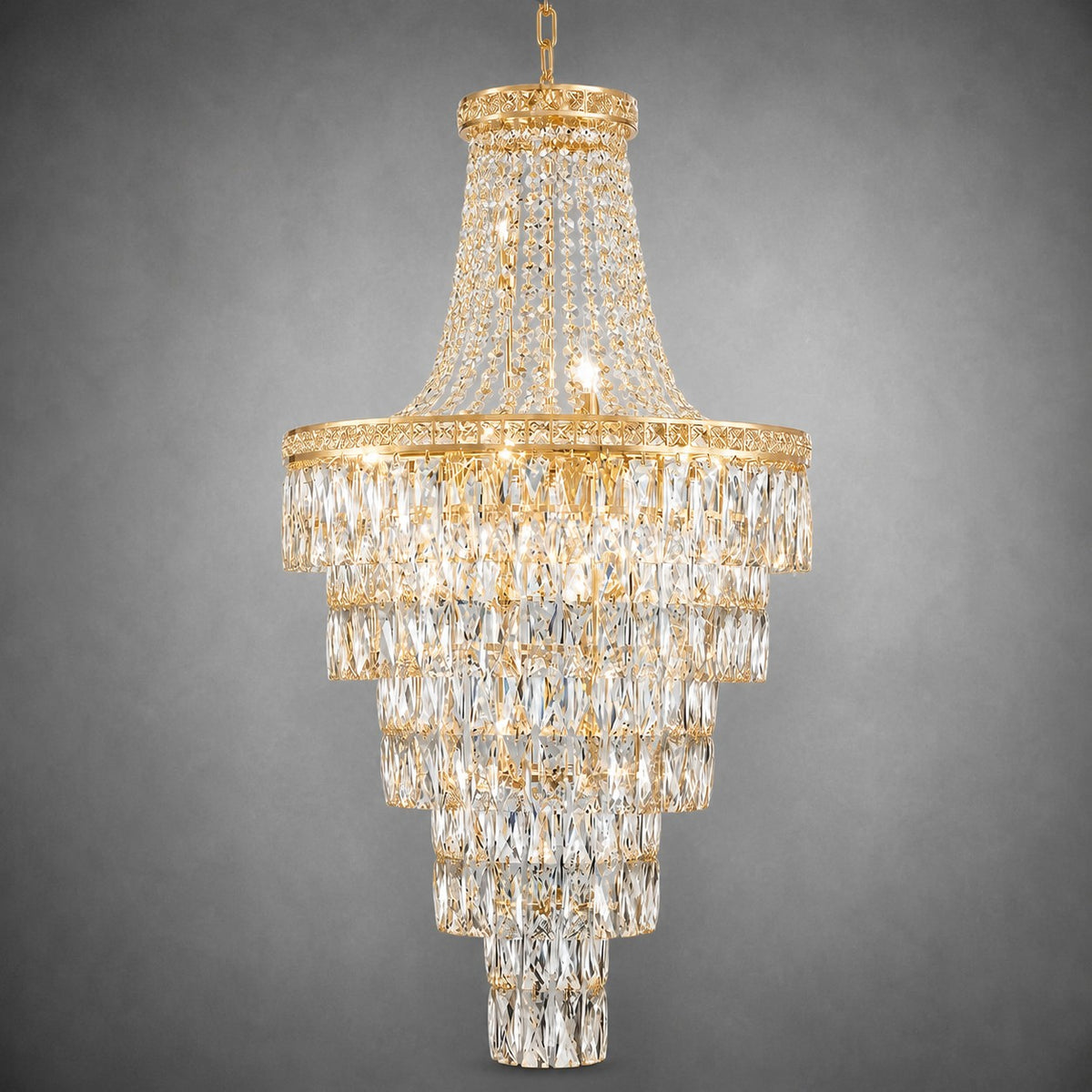 Square Diamond Round Pendant 550 - Gold