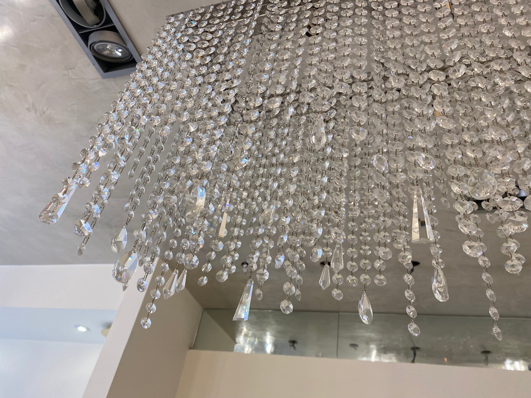 Classical 20 Light Long Crystal Chandelier