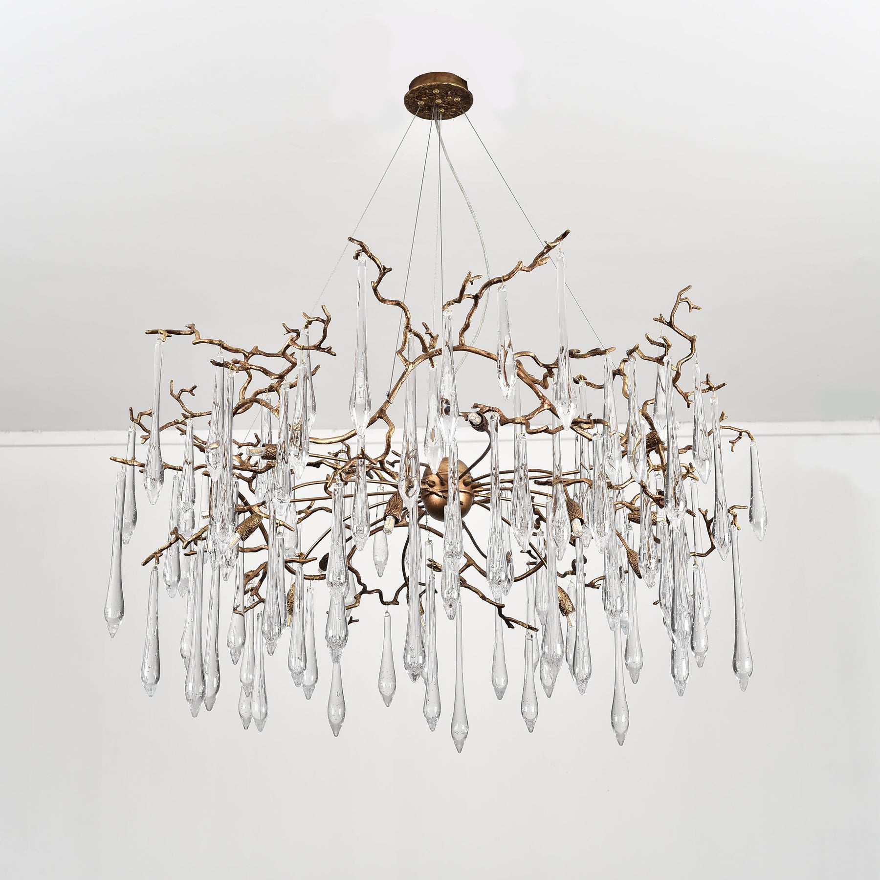 Dawn Teardrop Branch Brass Round Chandelier