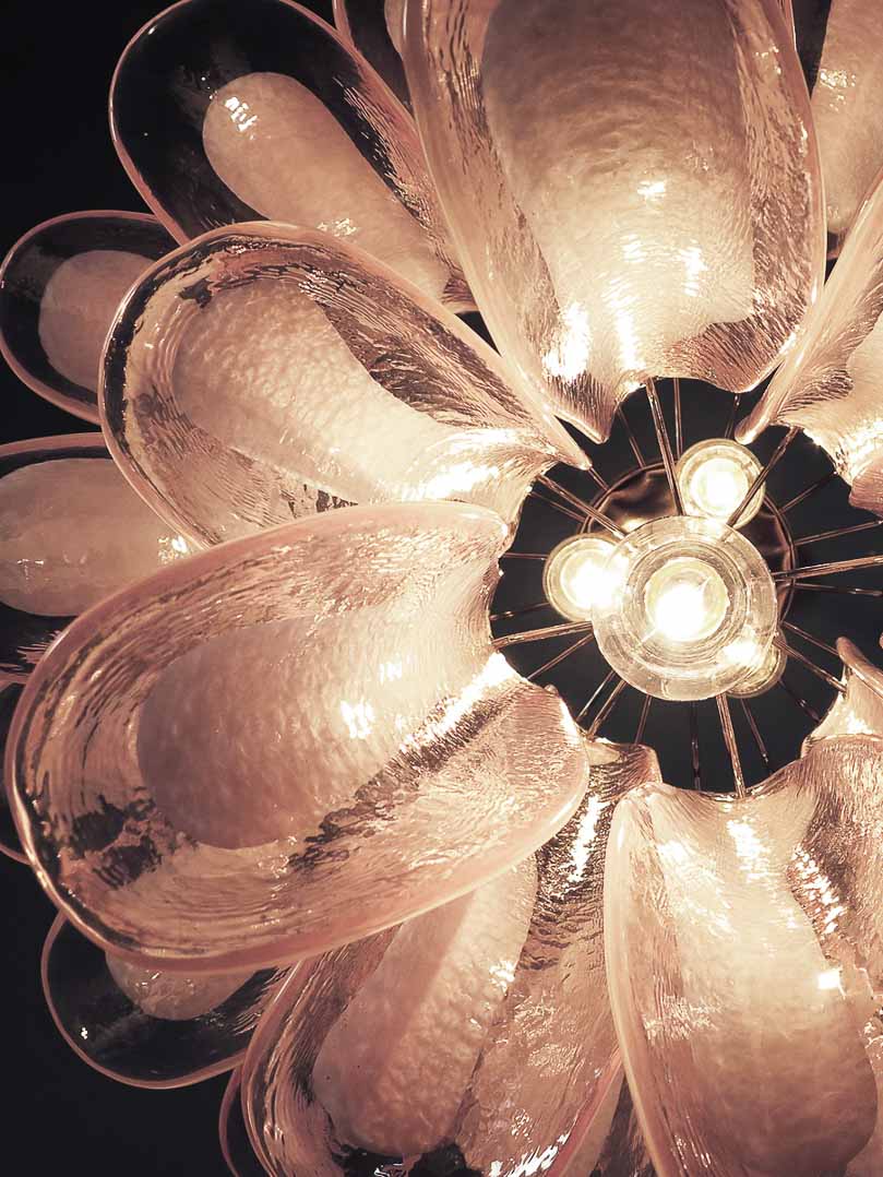 Murano Chandelier â€?26 petals â€?Pink