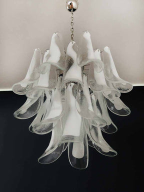 Murano Chandelier â€?26 petals â€?White