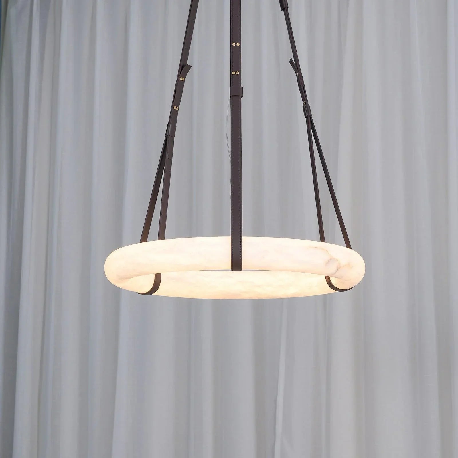 Modern Round Alabaster Chandelier for Living Room/Bedroom