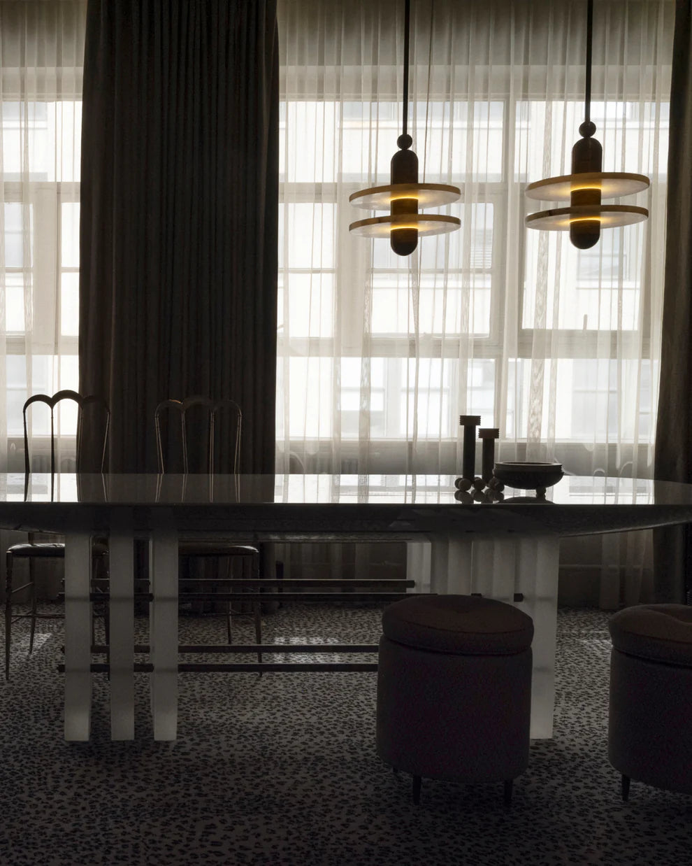 Alabaster Comet Pendant Lamp