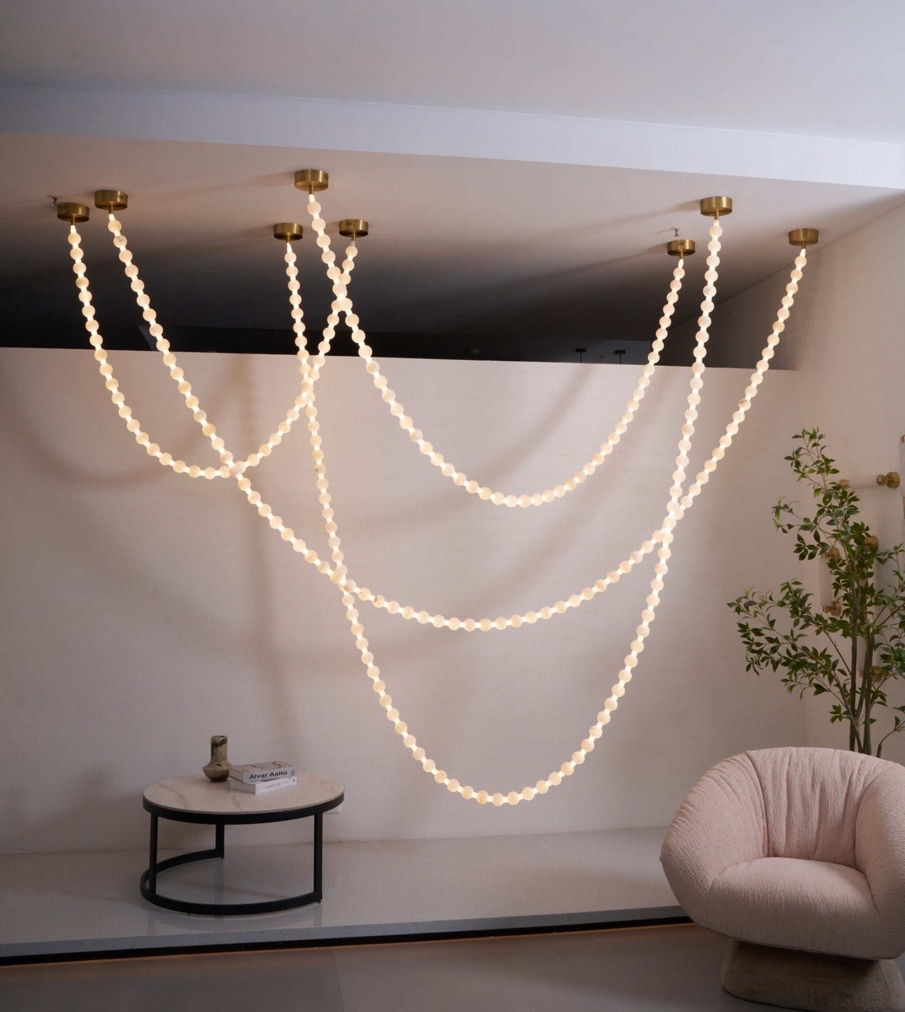 Alabaster Pearl Necklace Chandelier - 4 - Strips L 145.7″ + 116.9″ + 220.5″ + 244.9″Gold & WhiteMerlinlamps