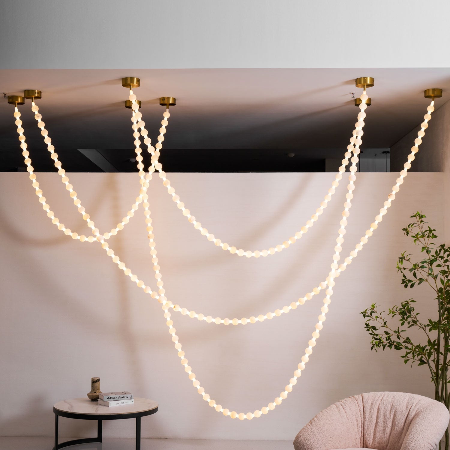 Alabaster Pearl Necklace Chandelier - 4 - Strips L 145.7″ + 116.9″ + 220.5″ + 244.9″Gold & WhiteMerlinlamps