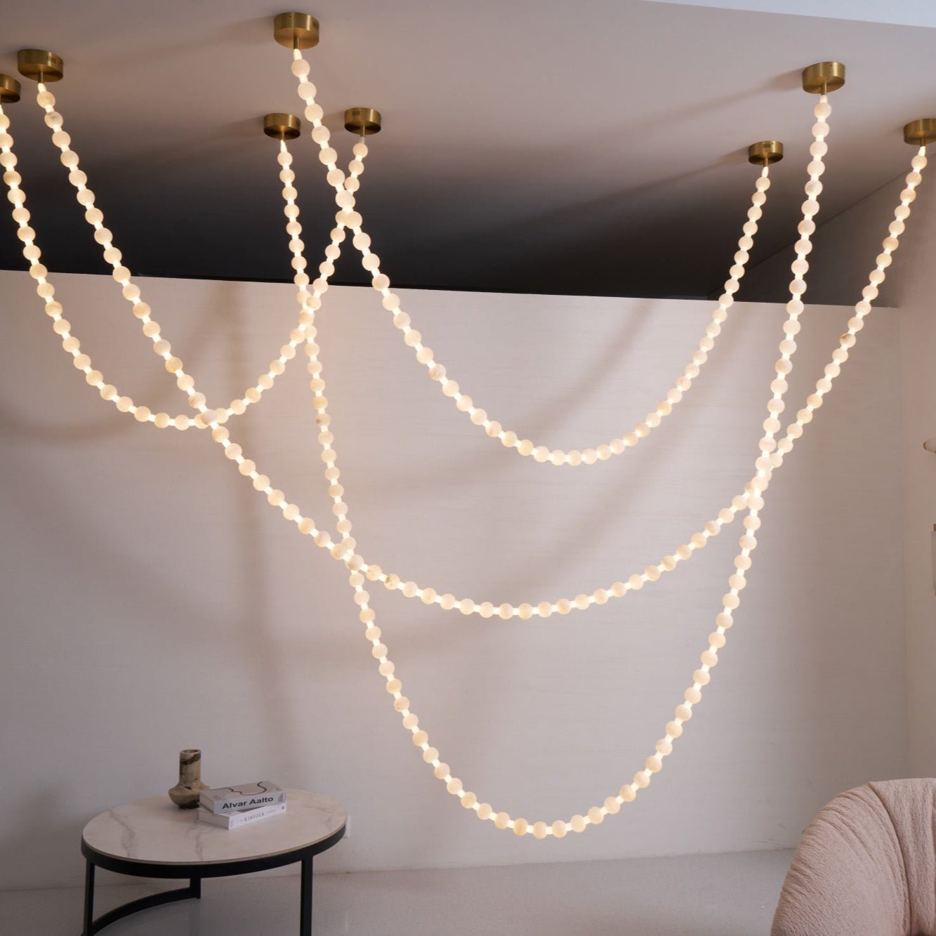 Alabaster Pearl Necklace Chandelier - 4 - Strips L 145.7″ + 116.9″ + 220.5″ + 244.9″Gold & WhiteMerlinlamps