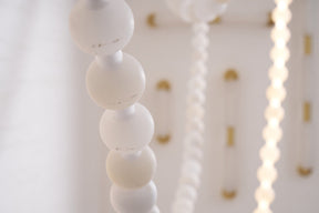 Alabaster Pearl Necklace Chandelier - 4 - Strips L 145.7″ + 116.9″ + 220.5″ + 244.9″Gold & WhiteMerlinlamps