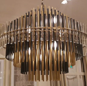 Auro Series Metal Chandelier For Living Room Dinning Room Bedroom