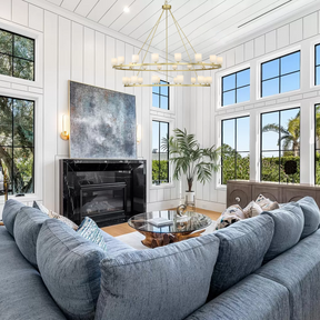 Balle Round Chandelier