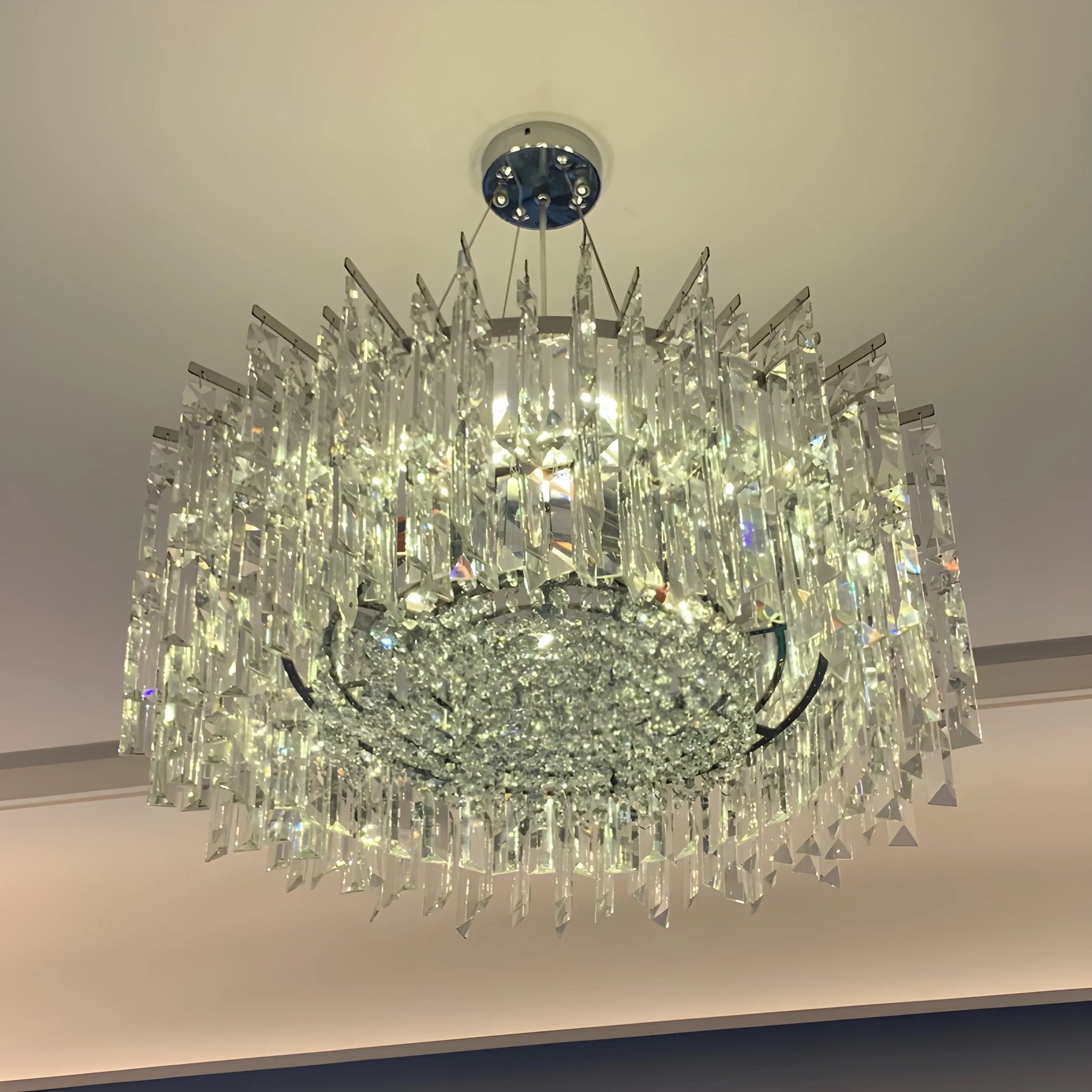 Chrome Silver Stylish Round Crystal Chandelier Modern Ceiling Pendant Light For Living Room/ Bedroom