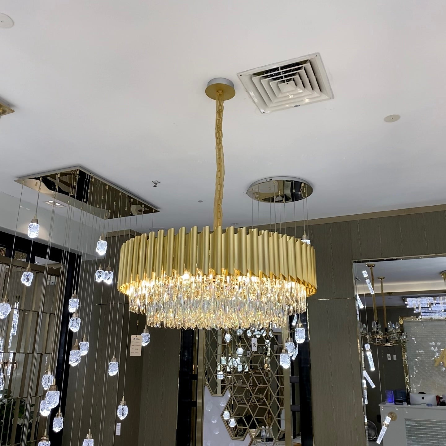 Classic Modern Round/Rectangle Crystal Chandelier in Gold Finish for Living/Dining Room