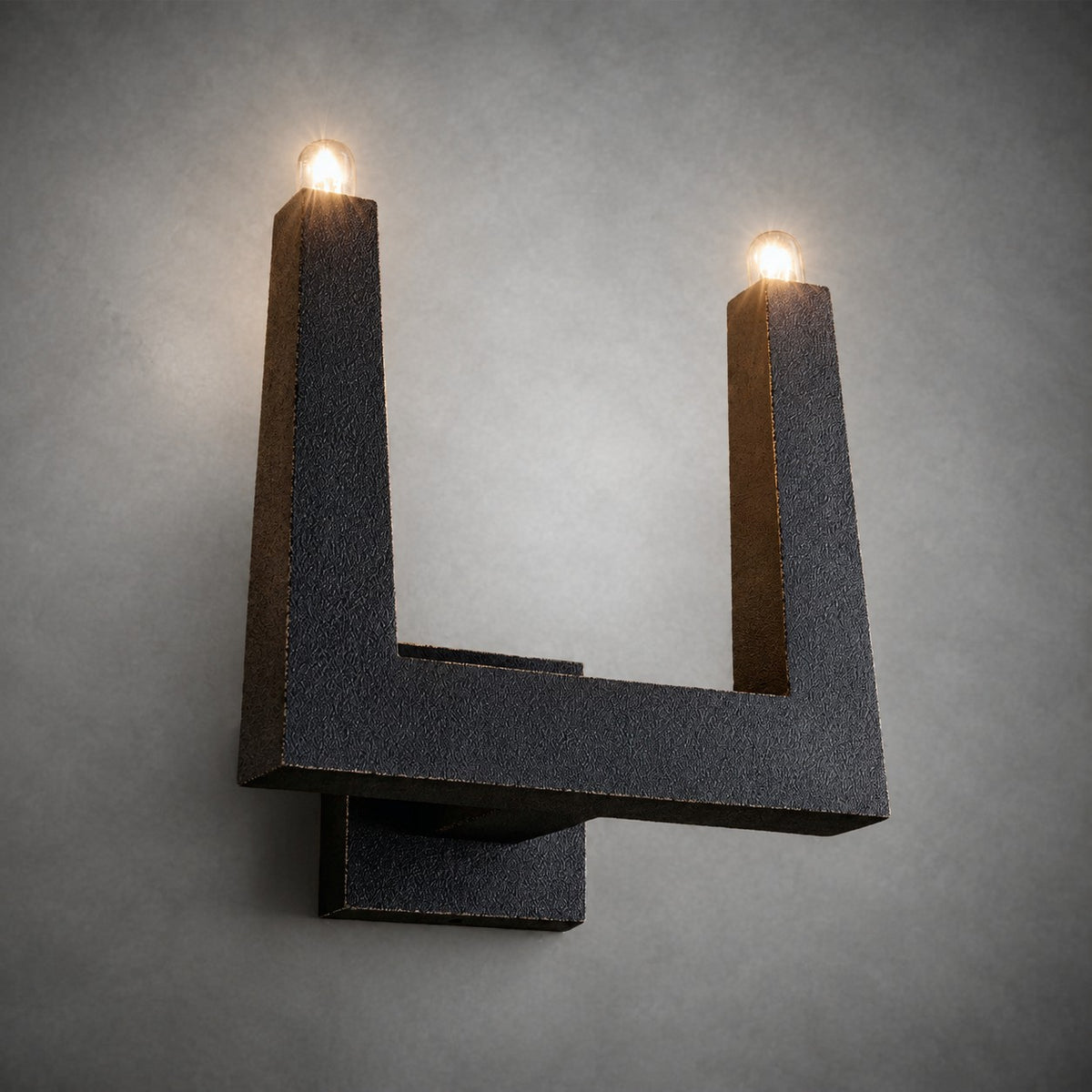Emmet Sconce