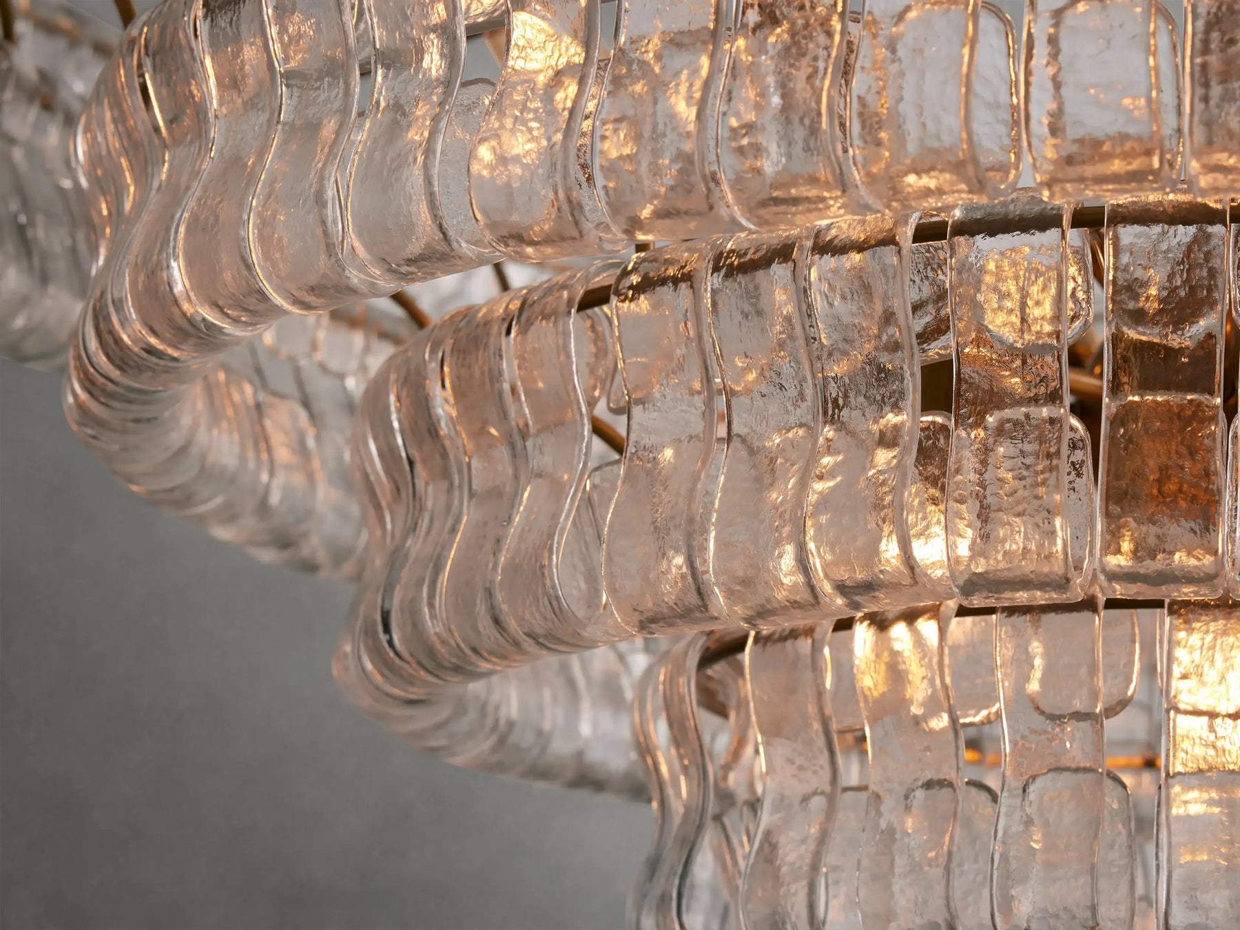 Ghiaccio Round Glass Chandelier