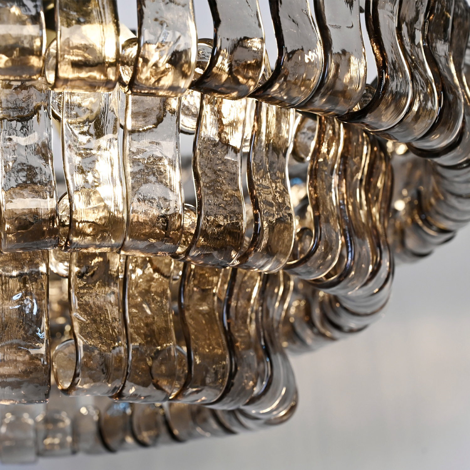 Ghiaccio Round Glass Chandelier