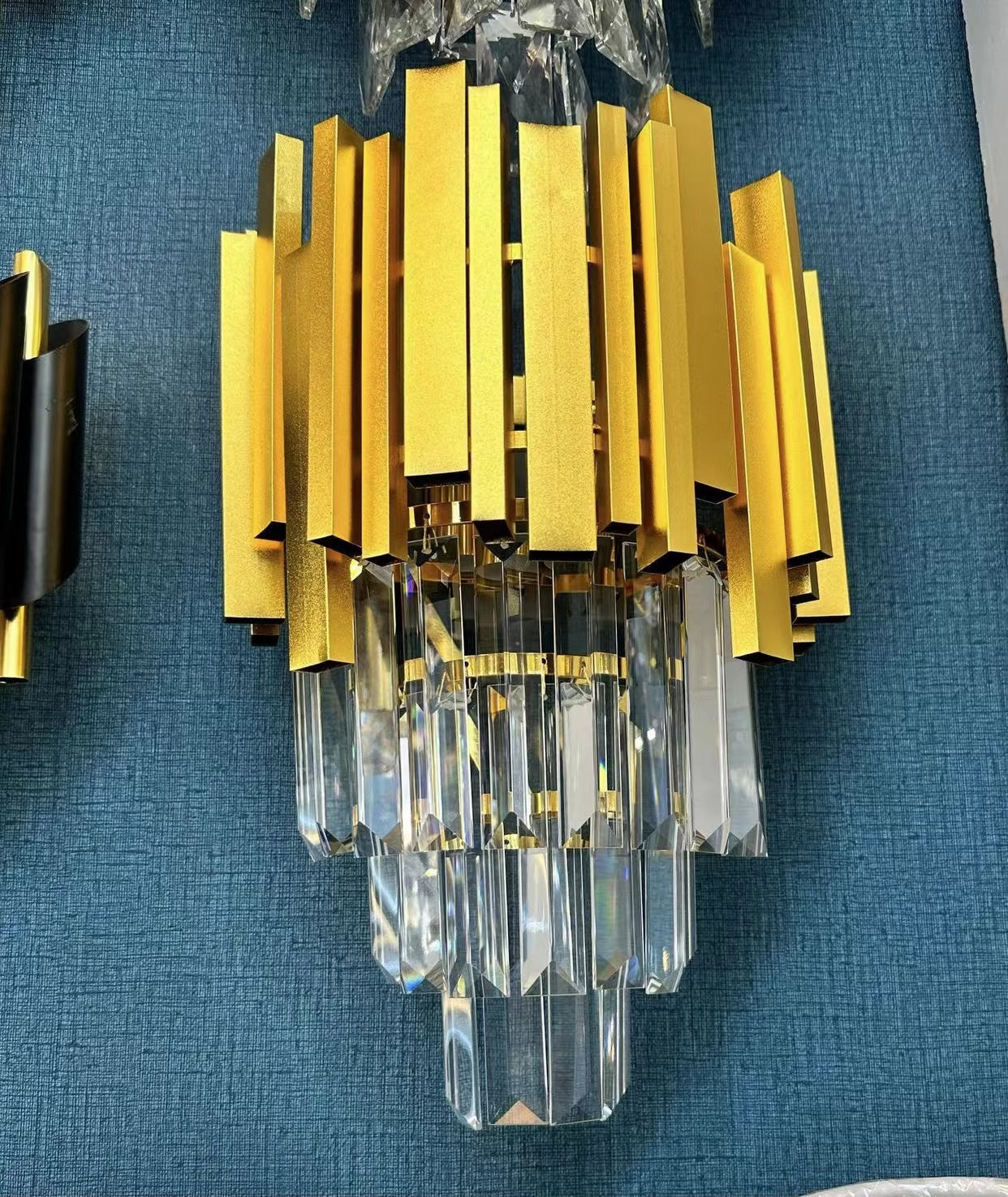 Gold/Silver Round Modern Tiered Metal Crystal Chandelier