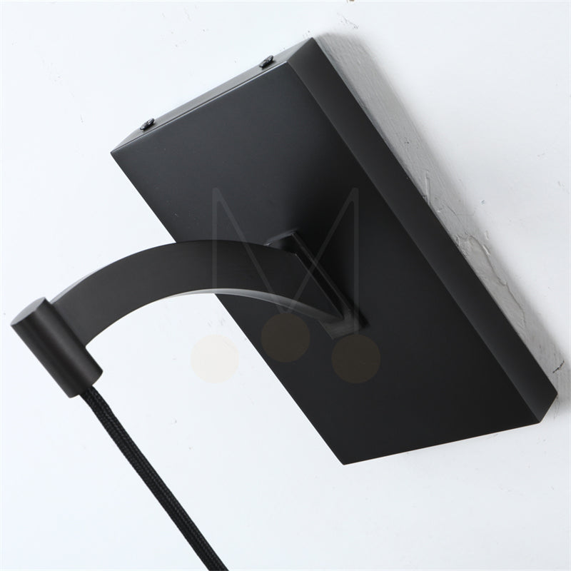 Himer Seris Modern Modern Crystal Wall Sconce Fixture