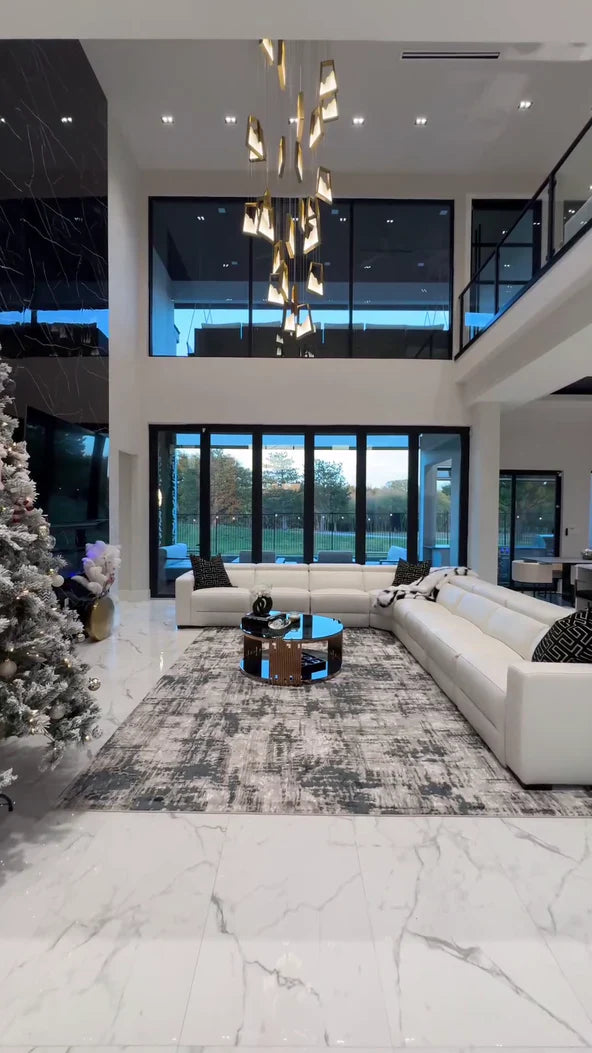 Modern Light Luxury Alabaster Chandelier in Gold Finish