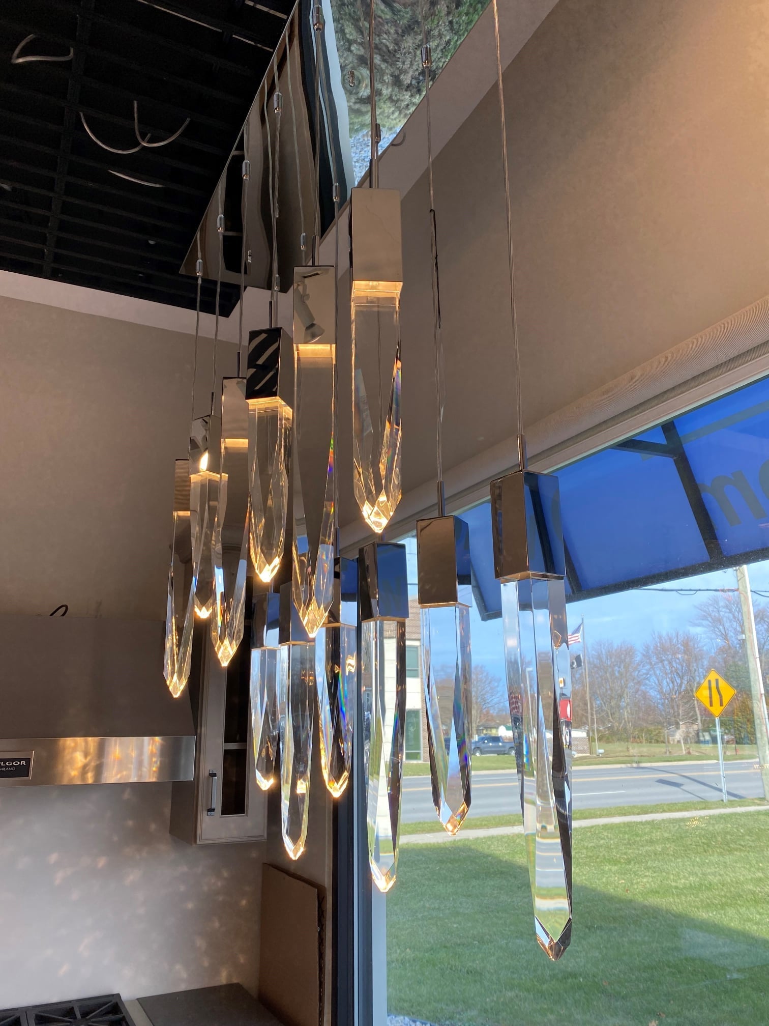 Modern Light Luxury Round/Rectangle Floating Glacier Crystal Chandelier in Black Finish for Kitchen Island/ Staircase/Living Room