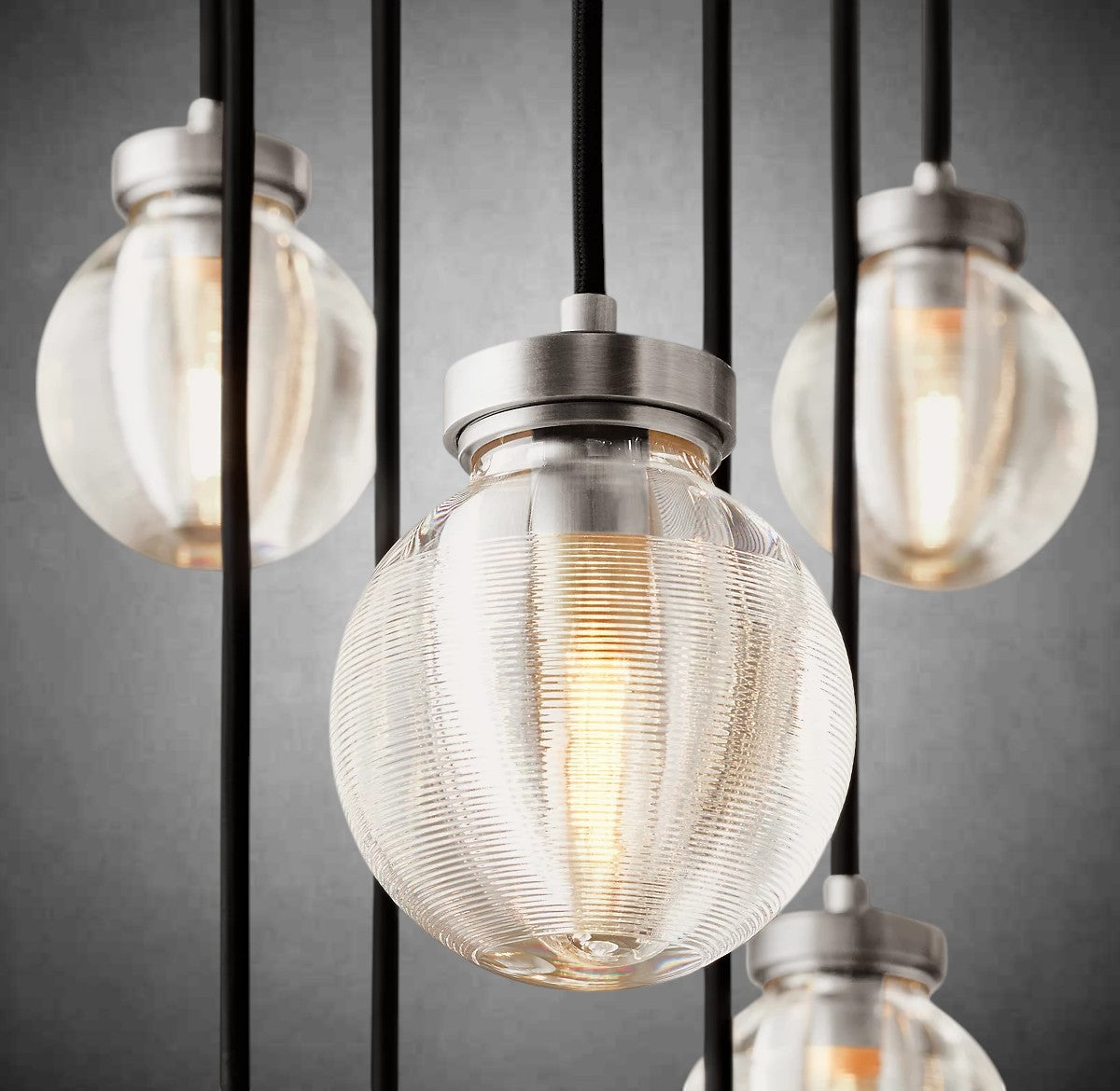 Modern Pearl Shape Round Chandelier