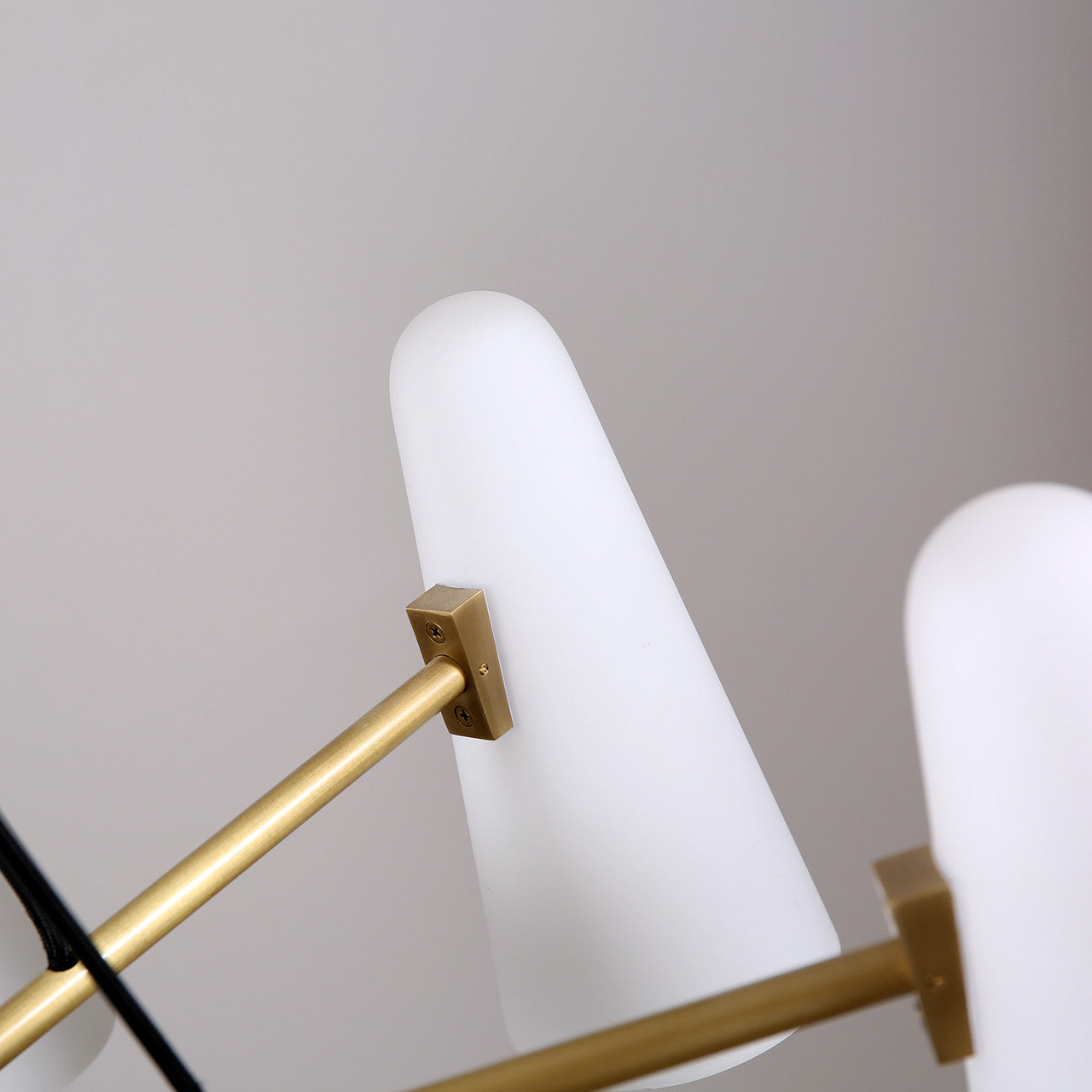 Modern Style Round Cone Glass Chandelier for Bedroom/Living Room/Dining Room