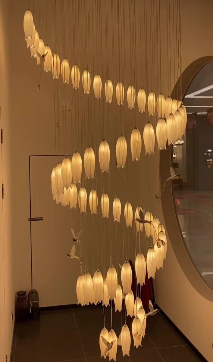 Modern White Ceramic Elegant Tulip Flower Chandelier For Foyer/Staircase