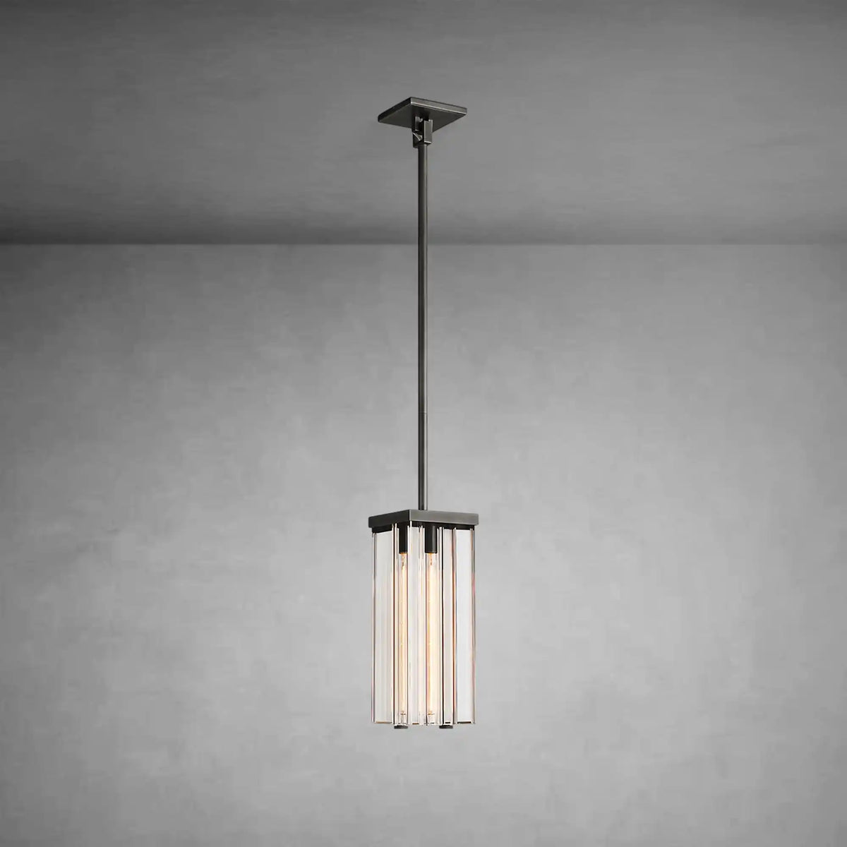 Savilen Square Pendant 14"