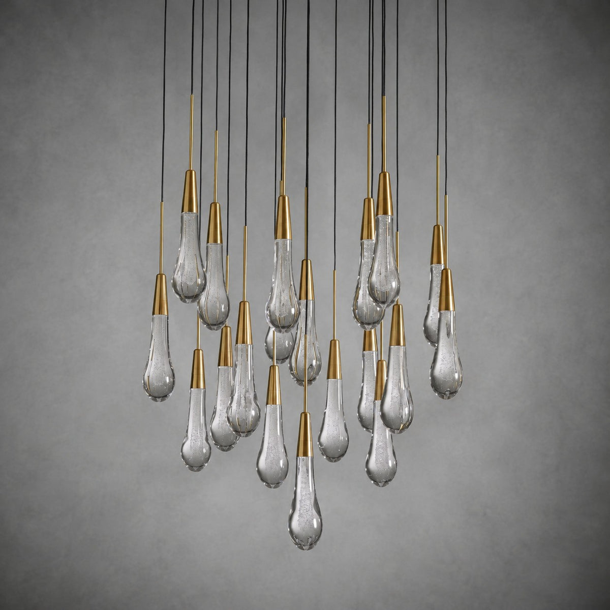 Soltaire Round Chandelier 17" 24" 36“ 58“
