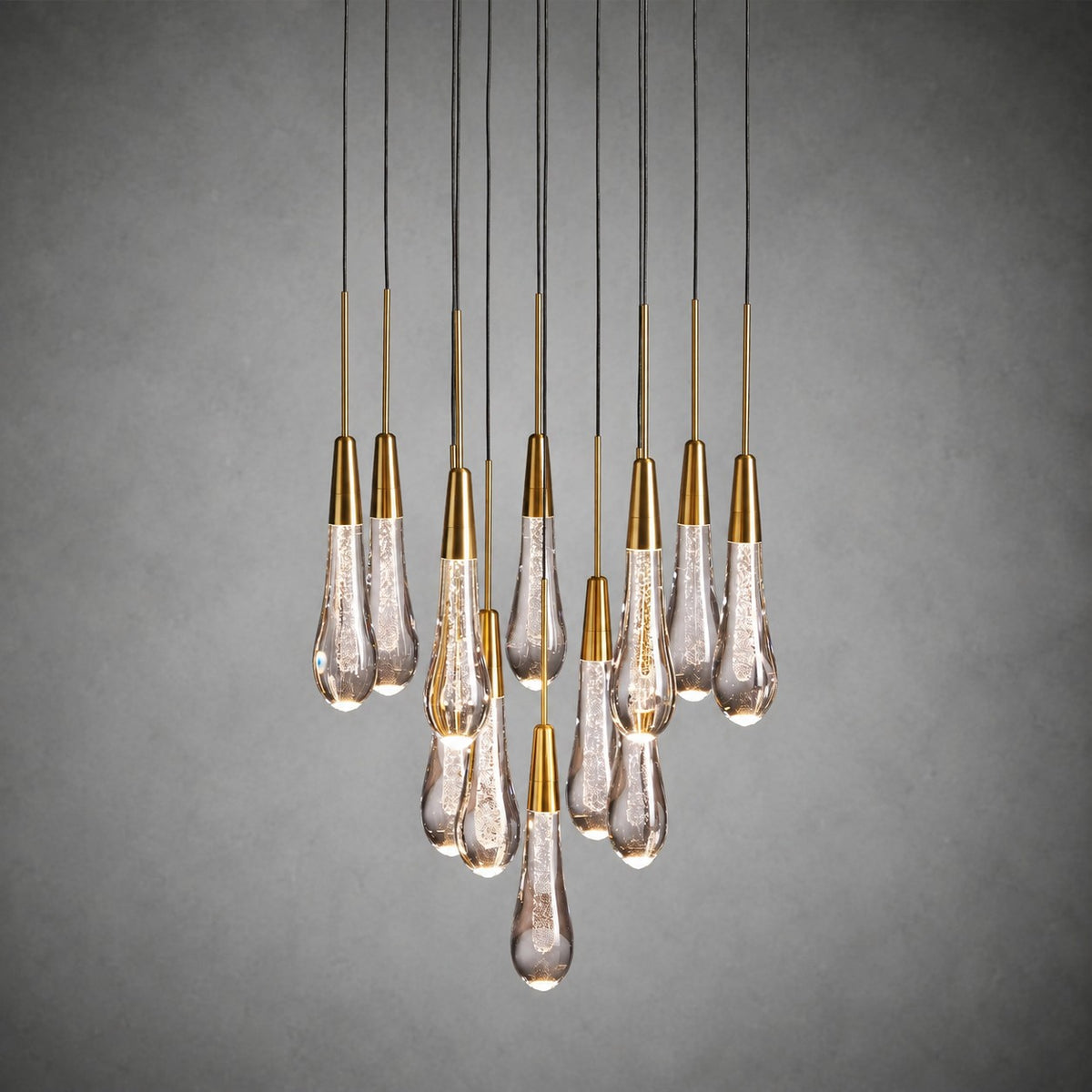 Soltaire Round Chandelier 17" 24" 36“ 58“