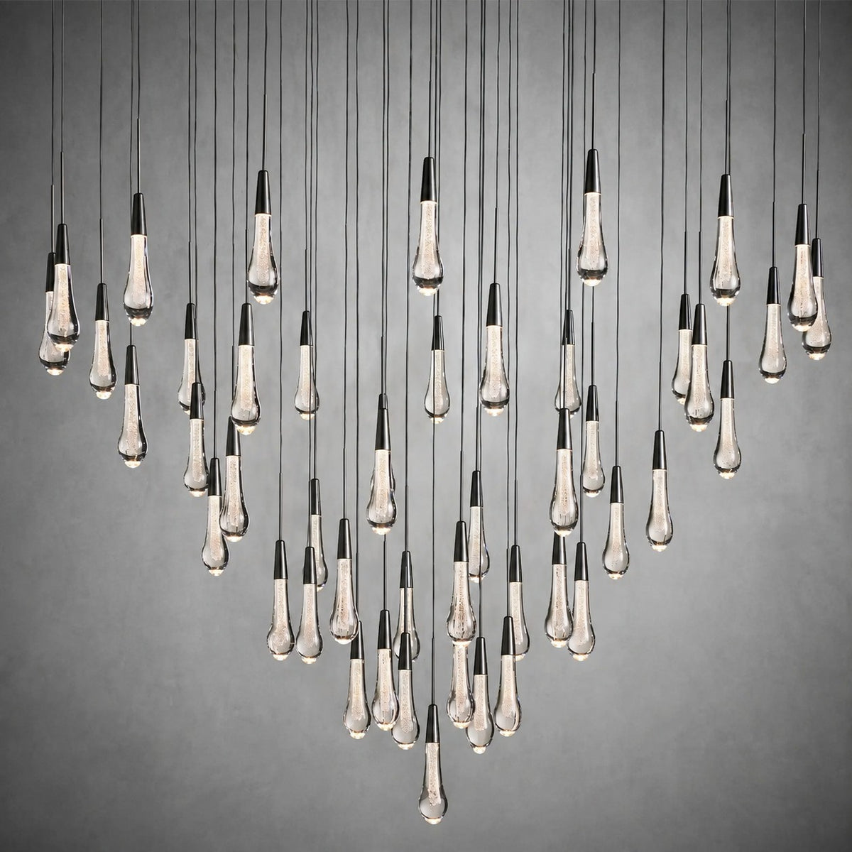 Soltaire Round Chandelier 17" 24" 36“ 58“