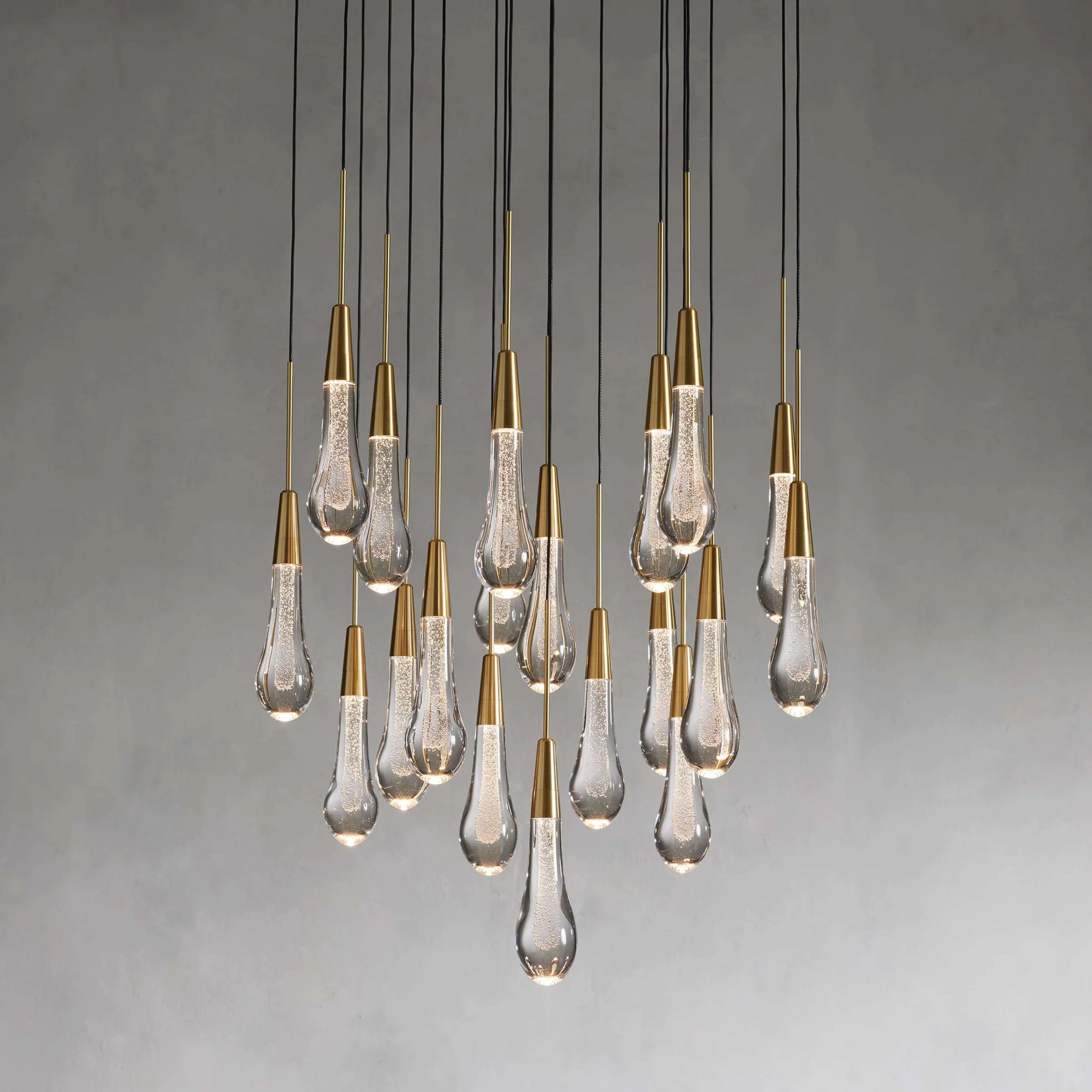 Soltaire Round Chandelier 17" 24" 36“ 58“