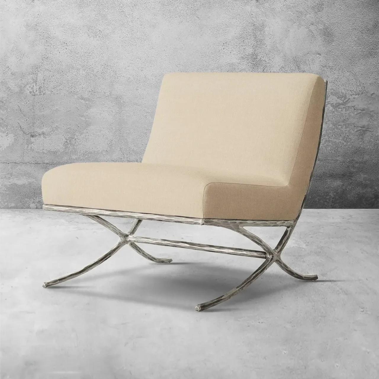 Thaddeus X-base Leather Slipper Chair