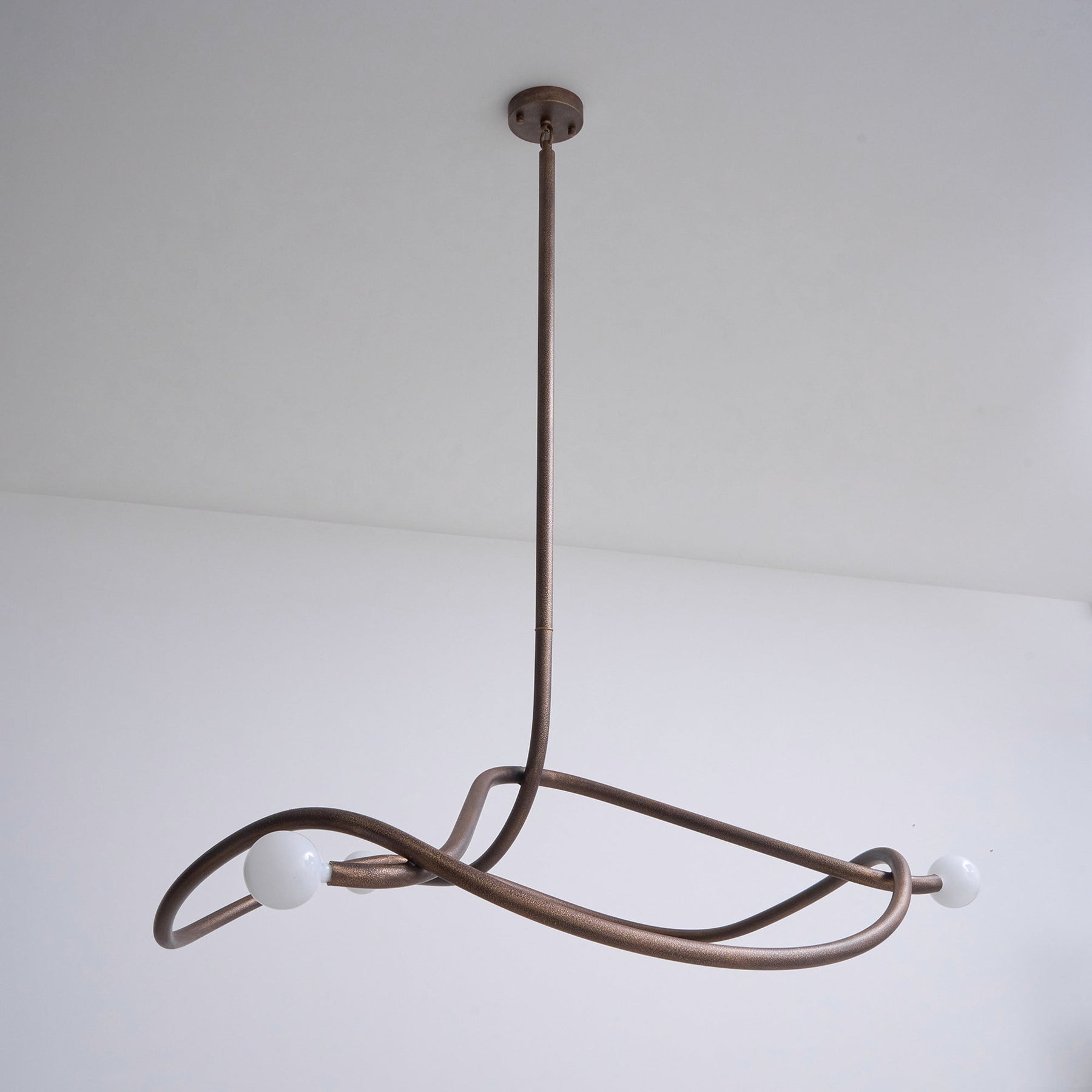 Tryst Chandelier - 3 lights ∅ 44.9″ x H 17.7″Antique BrassBlushlighting