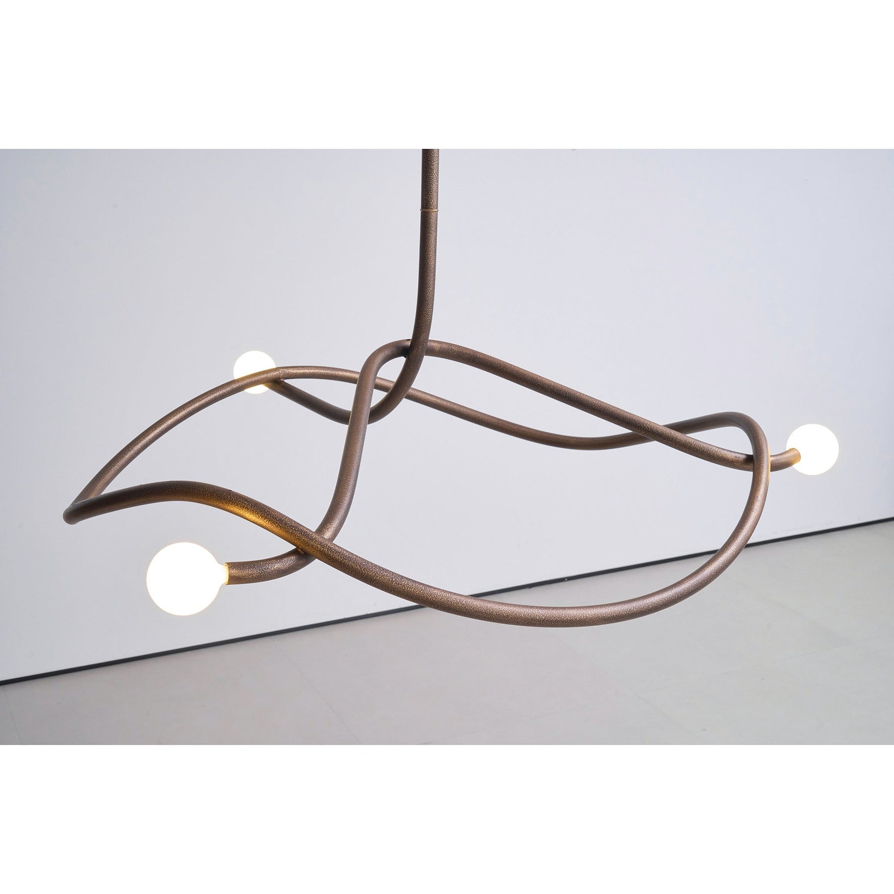 Tryst Chandelier - 3 lights ∅ 44.9″ x H 17.7″Antique BrassBlushlighting