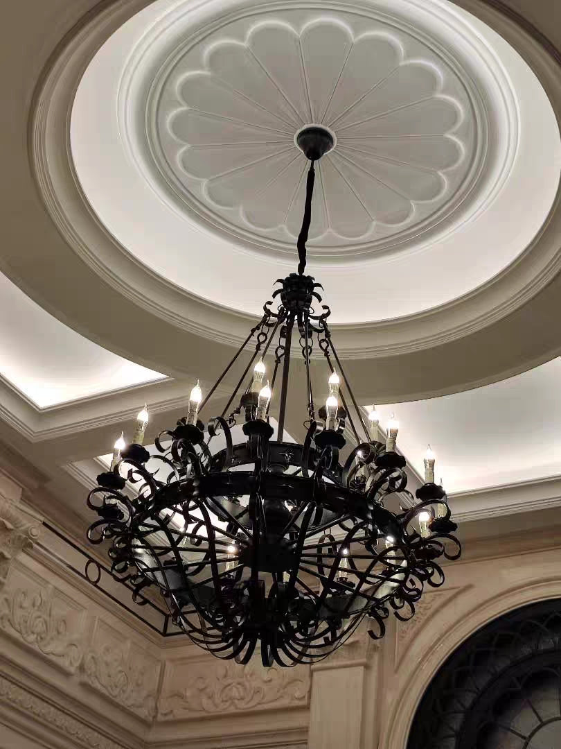 Vintage Iron Simple Candle Art Chandelier for Living Room / Villa / Stairs