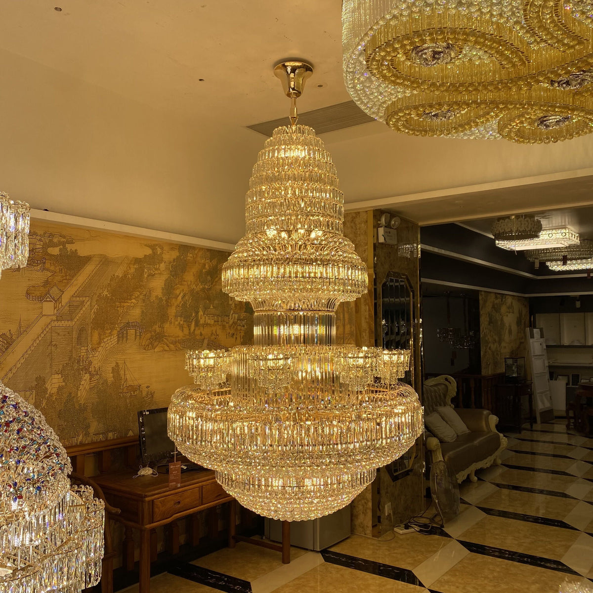 modern gold crystal chandelier at best price  empire luxury crystal chandelier for cafe,coffee shop,restaurant,hotel lobby