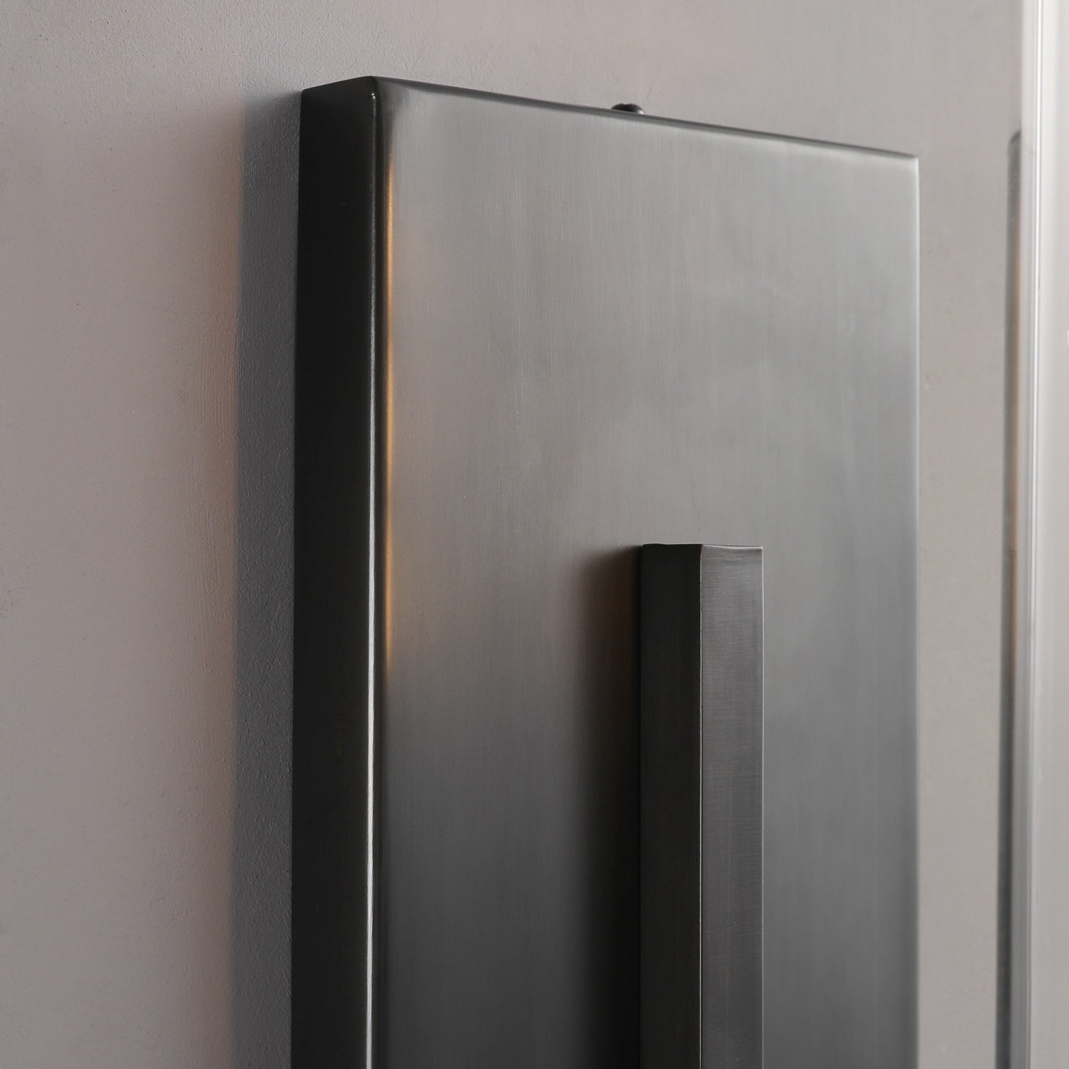 Nova Glass Grand Wall Sconce 18"H